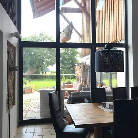 Aussergewohnliches Ferienhaus Auf Dem Pferdehof *