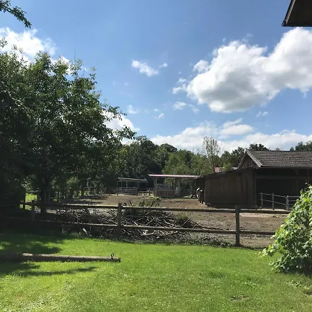 Aussergewohnliches Ferienhaus Auf Dem Pferdehof